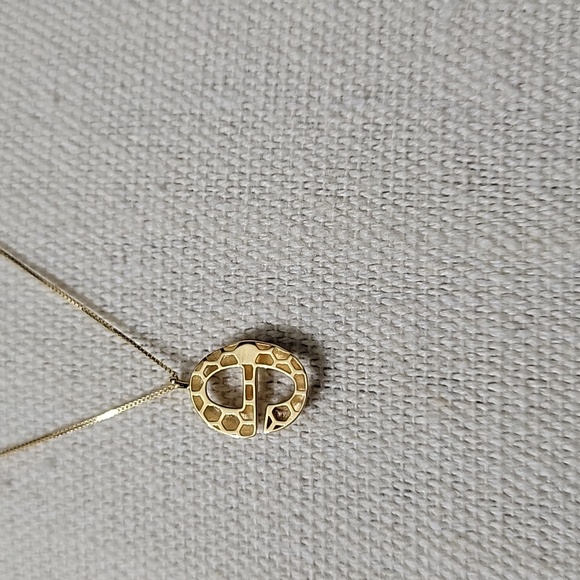 14K SOLID YG INITIAL E  CHARM W BOX CHAIN NECKLACE NWT GOLDEN CLEF - Picture 4 of 7